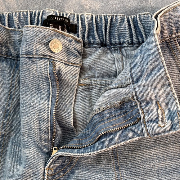 Forever 21 Light Blue Distressed Boyfriend Jogger Jeans - Picture 3 of 11